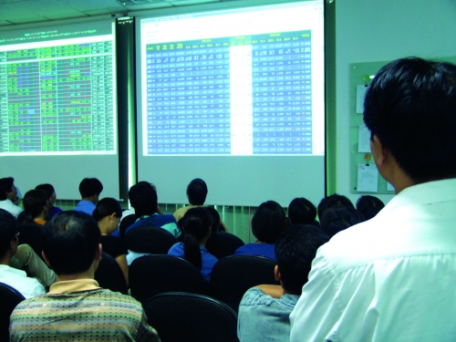 Khi thị trường chứng khoán được nâng hạng