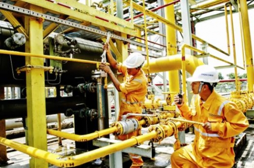 Có nhất thiết phải đạt GDP bằng mọi giá?