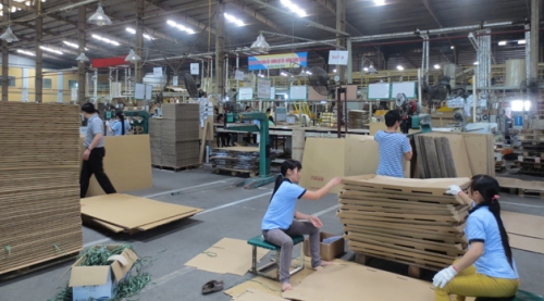 Cú huých phát triển DN