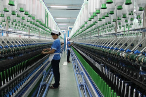 Chi phí lao động và bài toán phát triển