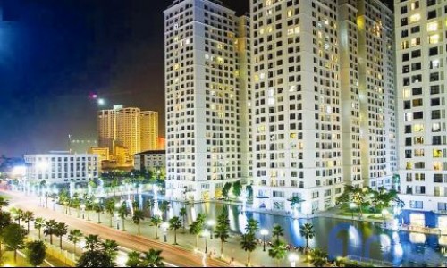 Tăng trưởng nóng dễ nếm “trái đắng”