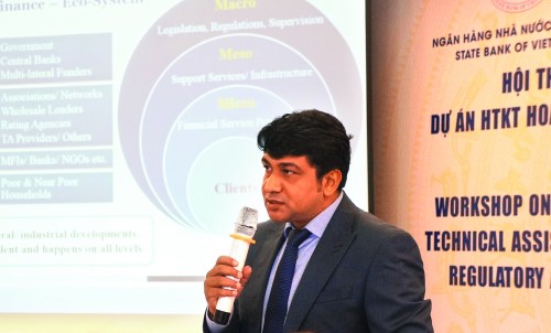 Để vi mô làm được chuyện vĩ mô