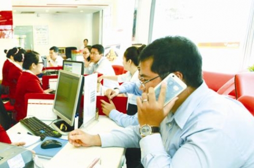 Tạo môi trường tài chính ban đầu