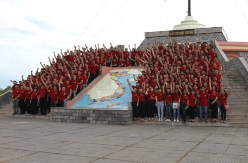 Tuổi trẻ Agribank về nguồn