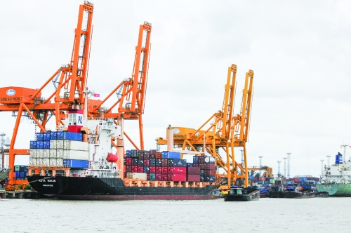 Ổn định hiện tại, quan ngại tương lai