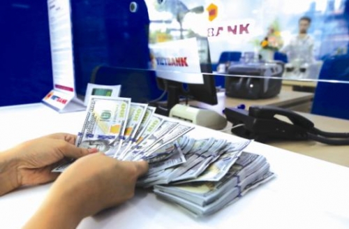 Phát triển dịch vụ hỗ trợ hút kiều hối Phát triển dịch vụ hỗ trợ hút kiều hối