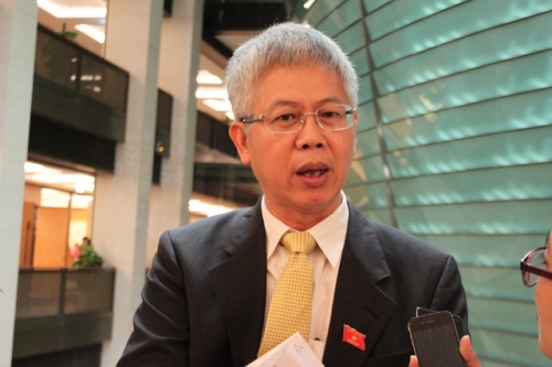 Nâng cao vị thế tiền đồng, tạo niềm tin đối với nhà đầu tư