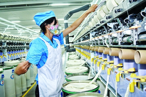 Hạ Lãi suất: NHNN thể hiện trách nhiệm với nền kinh tế