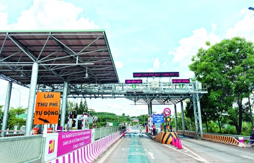 Cần cơ chế kéo vốn ngoại, khơi vốn nội