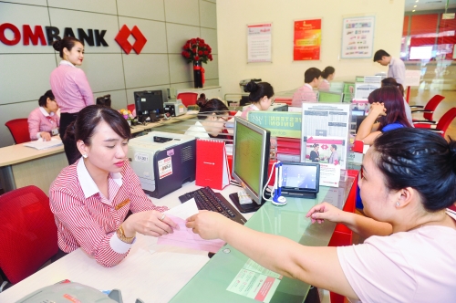 Điều hành chính sách tiền tệ: Thận trọng là cần thiết