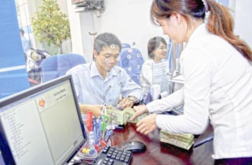 Lãi suất đang theo nhịp diễn biến kinh tế Lãi suất đang theo nhịp diễn biến kinh tế