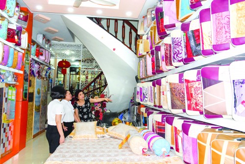 Vốn ngân hàng ở nơi giao thương lớn nhất miền Tây Bắc