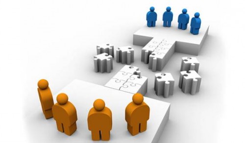 Sáp nhập công ty tài chính: Liệu cơm gắp mắm