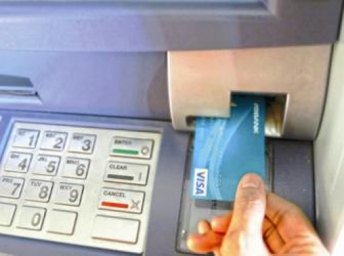 “Góc khuất” khi mở thẻ “Góc khuất” khi mở thẻ