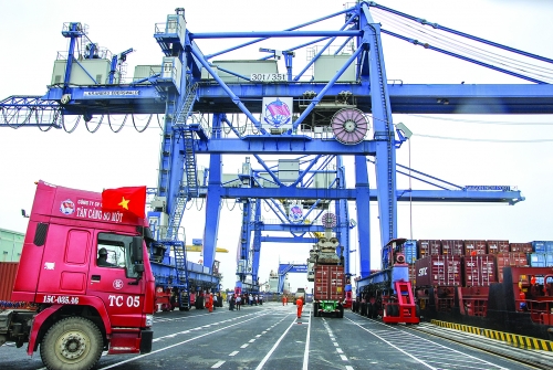 Tìm đột phá cho tăng trưởng