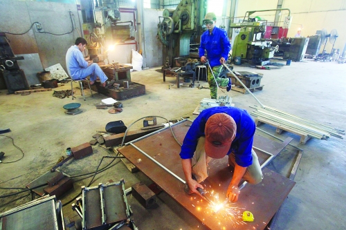 Đột phá tư duy để hỗ trợ doanh nghiệp nhỏ và vừa Đột phá tư duy để hỗ trợ doanh nghiệp nhỏ và vừa