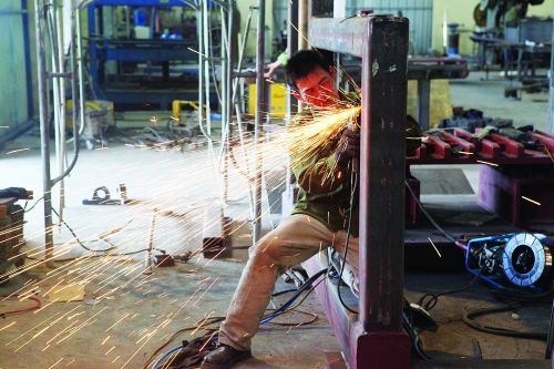 Kinh tế sẽ “sáng” khi các thách thức được giải quyết