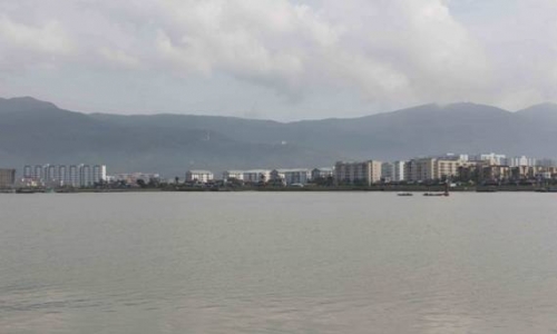 Xây dựng hầm chui qua sông Hàn