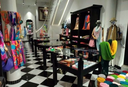 Khaisilk có dấu hiệu vi phạm quy định pháp luật hình sự